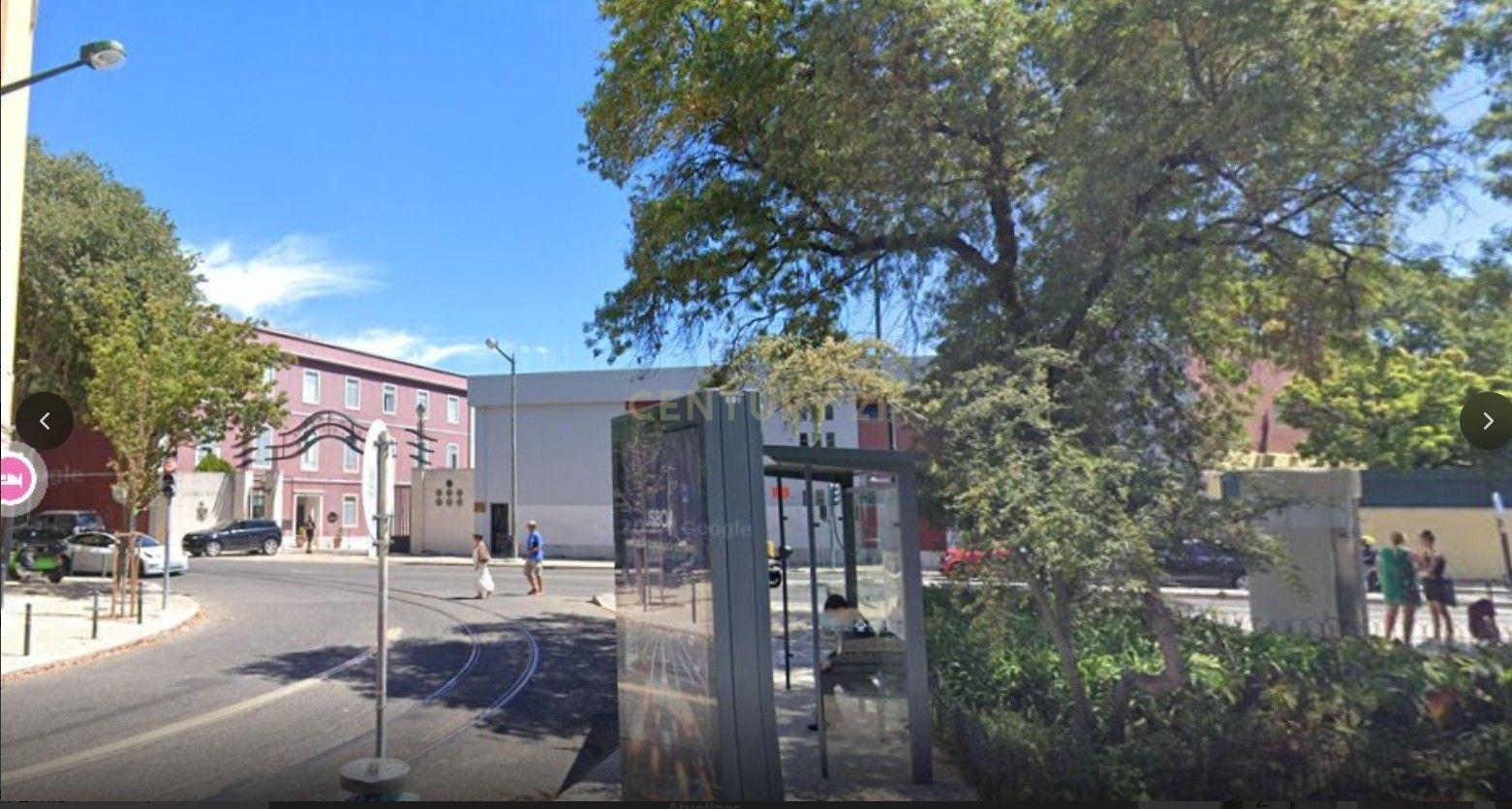T1 com amplo terraço à Gomes Freire - Lisboa - Image 17